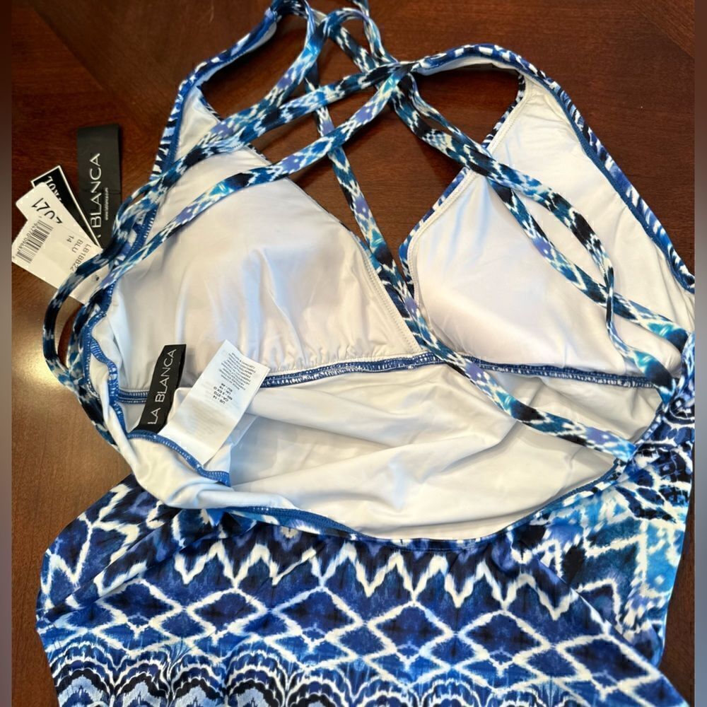 La Blanca Women’s cross back one piece swimsuit size 14 and 16 NWT - Picture 8 of 12